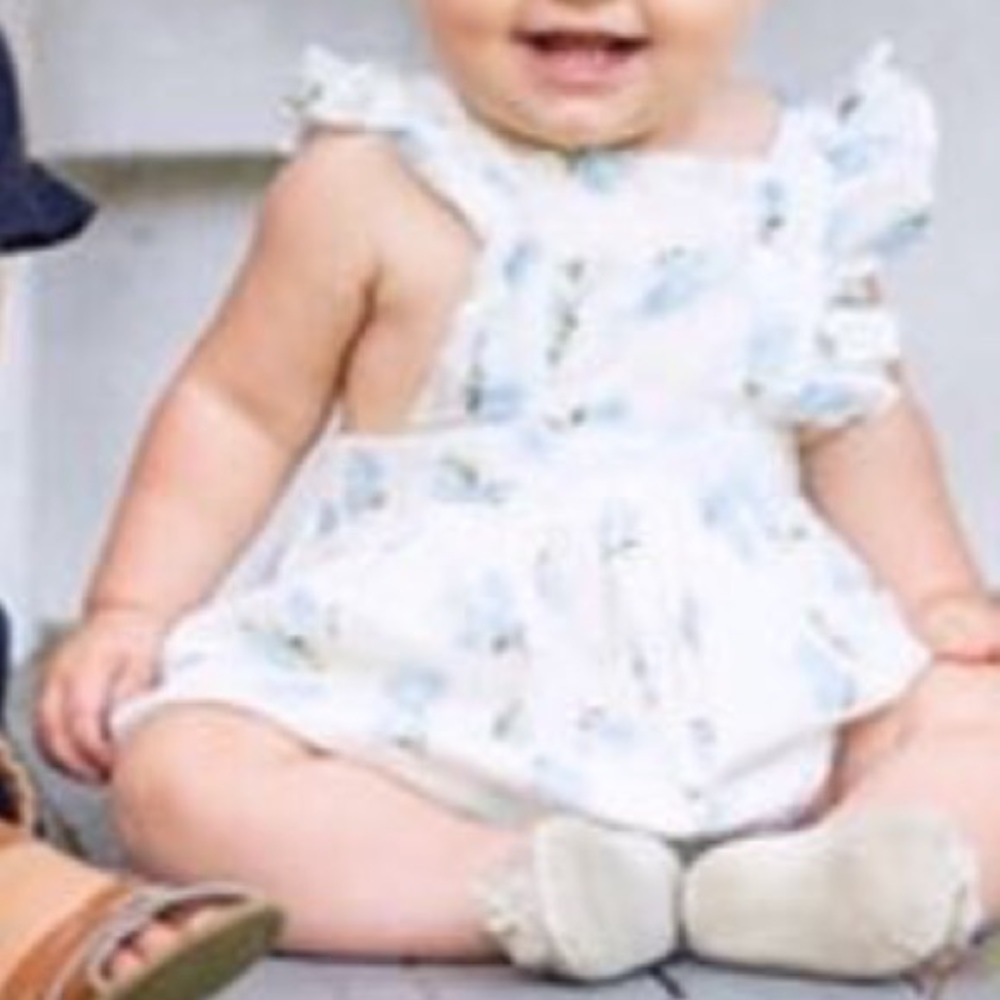 💚Baby GAP vintage style romper